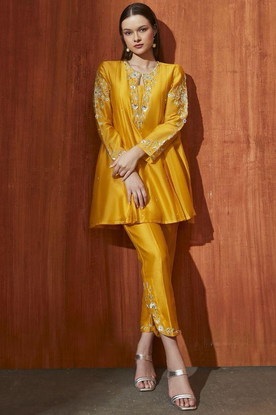 Graceful Embroidered Shalwar Suit | Made-to-Order Elegance